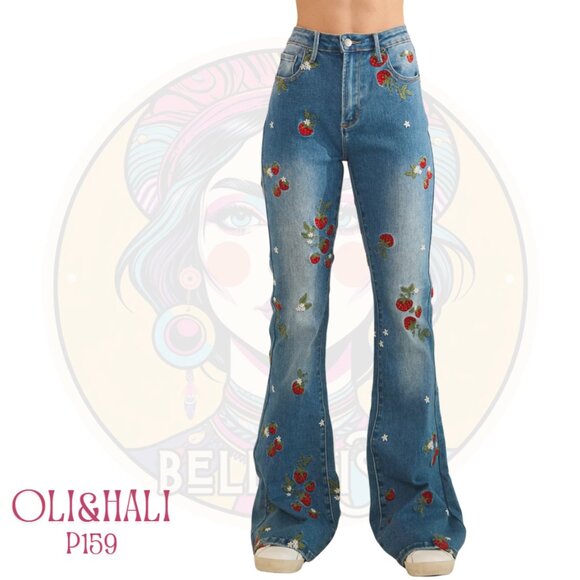 P159 OLI & HALI Lt Blue Washed Strawberry Embroidered Stretch Jeans - Picture 1 of 2